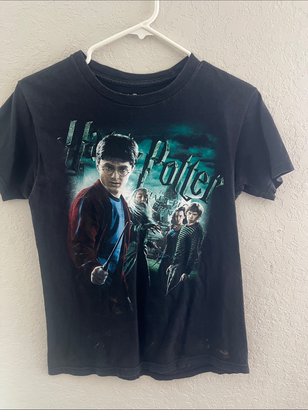 Warner Bros. Black Harry Potter Character Graphic Tee